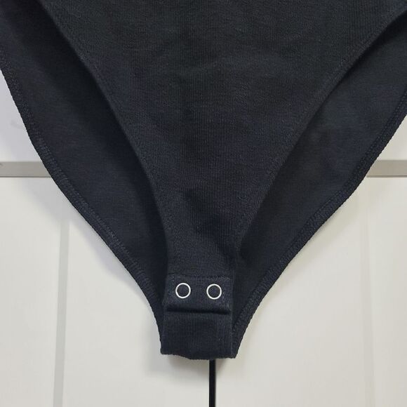 Good American scoop neck bodysuit, - Picture 6 of 9